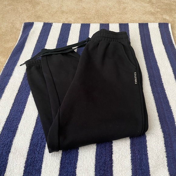 EUC - WHBM Leggings - Picture 5 of 5